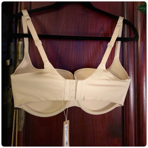 SKIMS Ultimate Push-Up Balconette Bra in Color Sand 34DDD - NWT - Picture 3 of 11